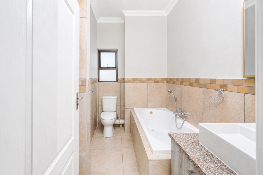 4 Bedroom Property for Sale in Melodie North West